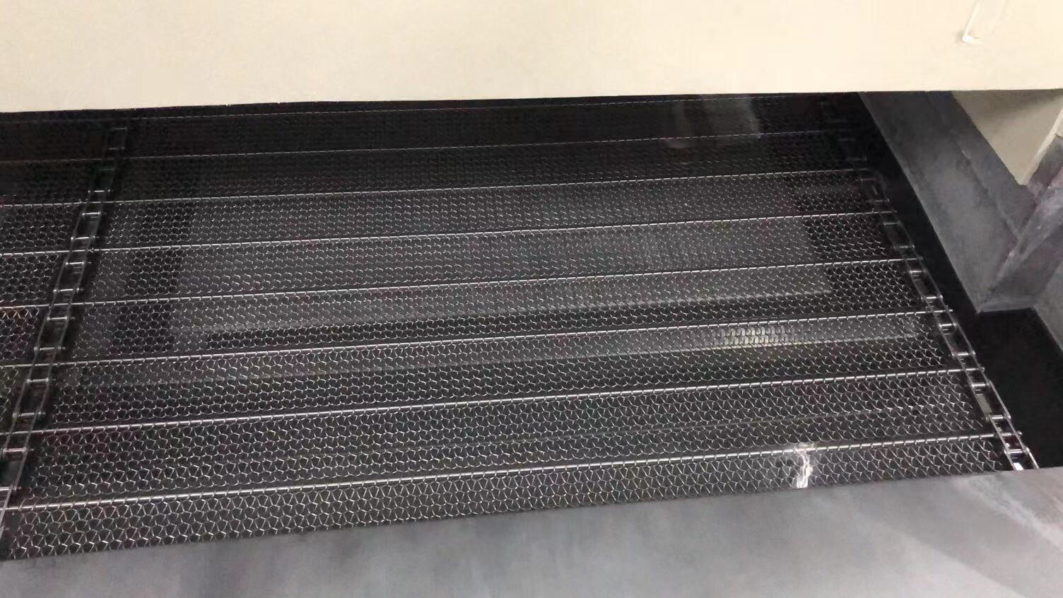 汽車配件清洗，如何不改變設備，增加網帶的載重能力